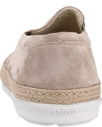 hellbeige Slip-On Sneakers aus Wildleder von Lloyd