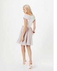 hellbeige Spitzekleid von Swing