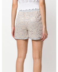 hellbeige Spitzeshorts von Miahatami