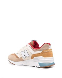 hellbeige Sportschuhe von New Balance