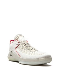 hellbeige Sportschuhe von Jordan