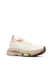 hellbeige Sportschuhe von Nike