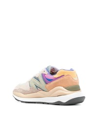 hellbeige Sportschuhe von New Balance