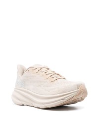 hellbeige Sportschuhe von Hoka One One