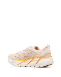 hellbeige Sportschuhe von Hoka One One