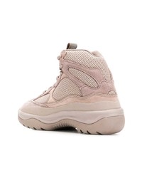 hellbeige Sportschuhe von Yeezy