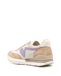 hellbeige Sportschuhe von VISVIM