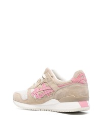 hellbeige Sportschuhe von Asics