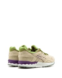 hellbeige Sportschuhe von Asics