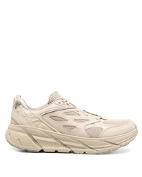 hellbeige Sportschuhe von Hoka One One