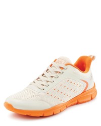 hellbeige Sportschuhe von John Devin