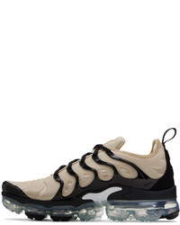 hellbeige Sportschuhe von Nike