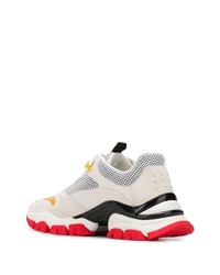 hellbeige Sportschuhe von Moncler