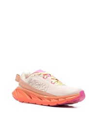 hellbeige Sportschuhe von Hoka One One