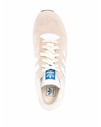 hellbeige Sportschuhe von adidas