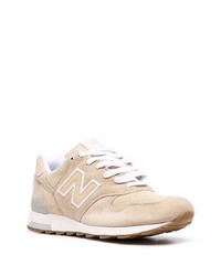 hellbeige Sportschuhe von New Balance