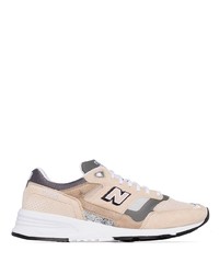 hellbeige Sportschuhe von New Balance