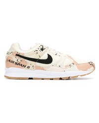 hellbeige Sportschuhe von Nike