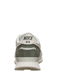 hellbeige Sportschuhe von Nike Sportswear