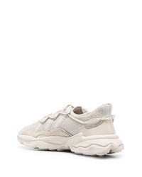 hellbeige Sportschuhe von adidas