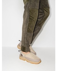 hellbeige Sportschuhe von Suicoke