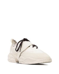 hellbeige Sportschuhe von adidas