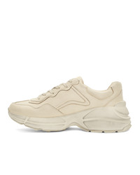 hellbeige Sportschuhe von Gucci