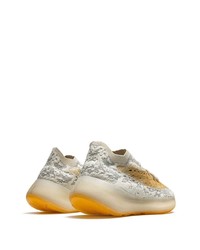 hellbeige Sportschuhe von adidas YEEZY