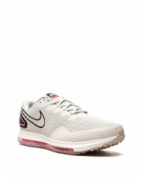 hellbeige Sportschuhe von Nike