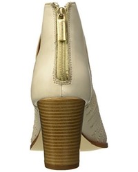 hellbeige Stiefel von BPrivate