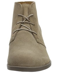 hellbeige Stiefel von Clarks