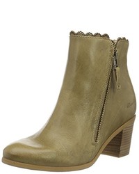 hellbeige Stiefel von Wiesnkönig