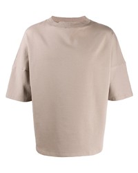 hellbeige T-Shirt mit einem Rundhalsausschnitt von Alchemy