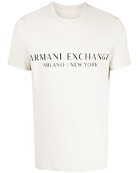 hellbeige T-Shirt mit einem Rundhalsausschnitt von Armani Exchange