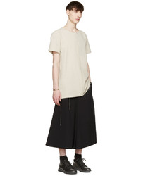 hellbeige T-Shirt mit einem Rundhalsausschnitt von Damir Doma