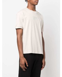 hellbeige T-Shirt mit einem Rundhalsausschnitt von Ea7 Emporio Armani