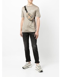 hellbeige T-Shirt mit einem Rundhalsausschnitt von Emporio Armani