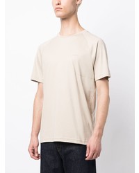 hellbeige T-Shirt mit einem Rundhalsausschnitt von BOSS