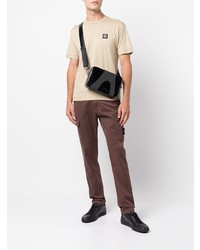 hellbeige T-Shirt mit einem Rundhalsausschnitt von Stone Island