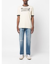 hellbeige T-Shirt mit einem Rundhalsausschnitt von Levi's