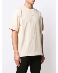 hellbeige T-Shirt mit einem Rundhalsausschnitt von Drôle De Monsieur