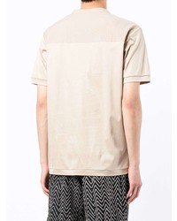 hellbeige T-Shirt mit einem Rundhalsausschnitt von Giorgio Armani