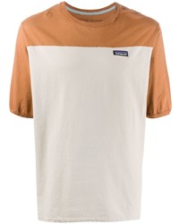 hellbeige T-Shirt mit einem Rundhalsausschnitt von Patagonia