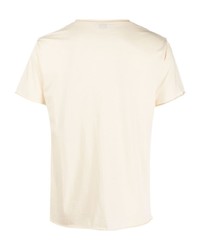 hellbeige T-Shirt mit einem Rundhalsausschnitt von Filippa K