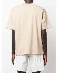 hellbeige T-Shirt mit einem Rundhalsausschnitt von rag & bone