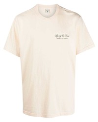 hellbeige T-Shirt mit einem Rundhalsausschnitt von Sporty & Rich
