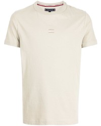 hellbeige T-Shirt mit einem Rundhalsausschnitt von Tommy Hilfiger
