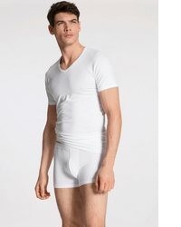 hellbeige T-Shirt mit einem V-Ausschnitt von Calida