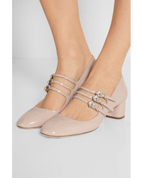 hellbeige verzierte Leder Pumps von Miu Miu