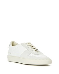 hellbeige Wildleder niedrige Sneakers von Common Projects